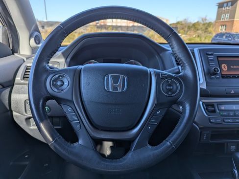 Used 2017 Honda Ridgeline RTL image 15
