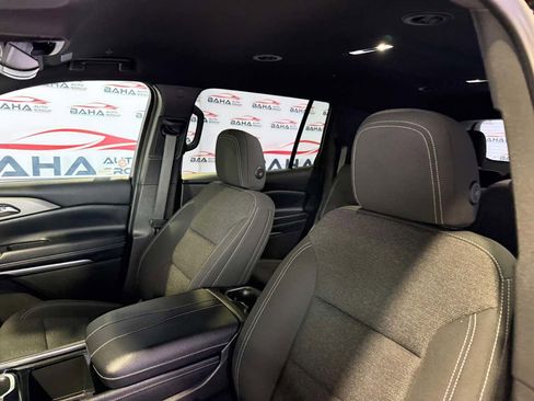 Used 2026 Chevrolet Traverse LT image 21