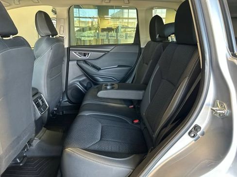 Used 2023 Subaru Forester Premium AWD/4WD image 26