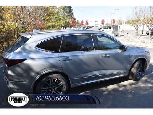 New 2026 Acura MDX w/ Advance Package image 11