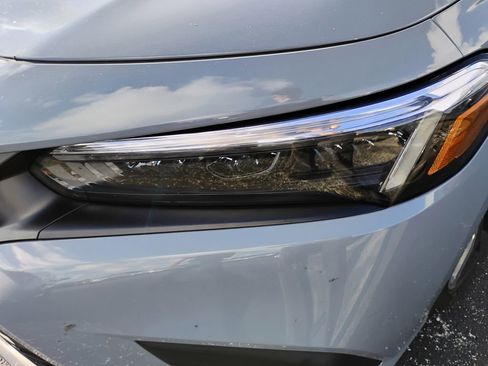Used 2024 Honda Civic Touring image 8