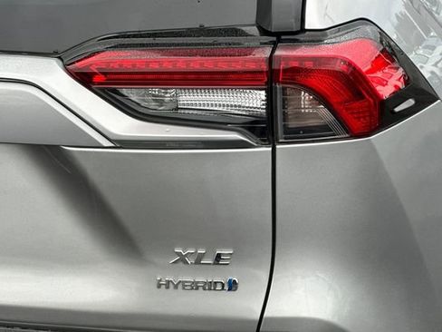 Certified 2020 Toyota RAV4 XLE image 36