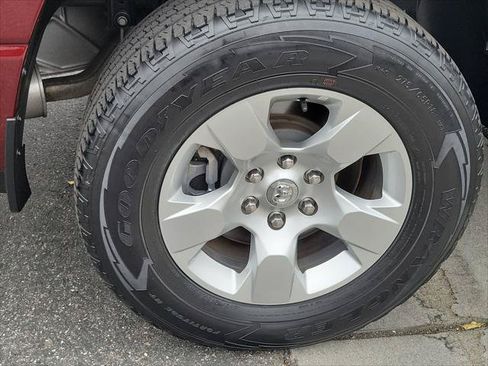 Certified 2022 RAM 1500 Big Horn RWD image 4