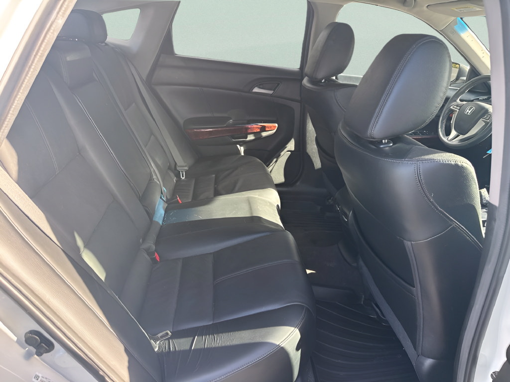 Used 2012 Honda Crosstour EX-L image 27