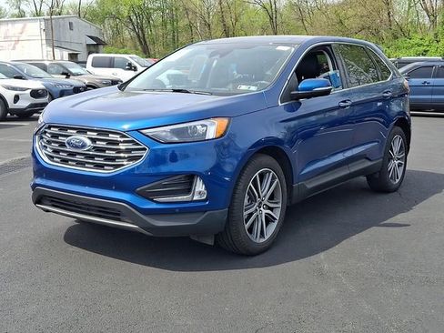 Certified 2024 Ford Edge Titanium AWD/4WD image 6