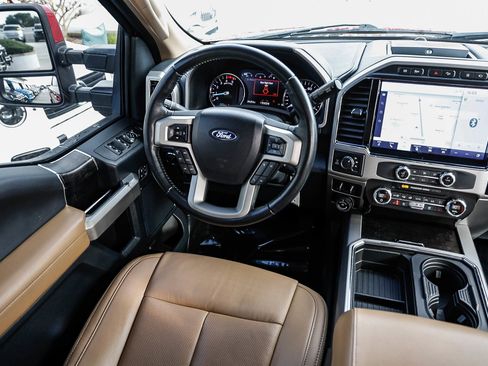 Used 2022 Ford F250 Lariat w/ Lariat Value Package image 14