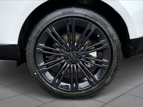 New 2026 Land Rover Range Rover SE AWD/4WD image 14