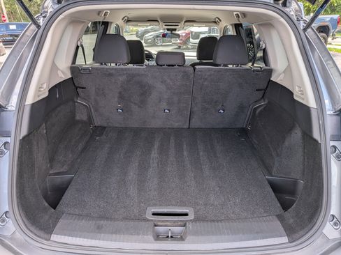 Used 2023 Nissan Rogue SV FWD image 17