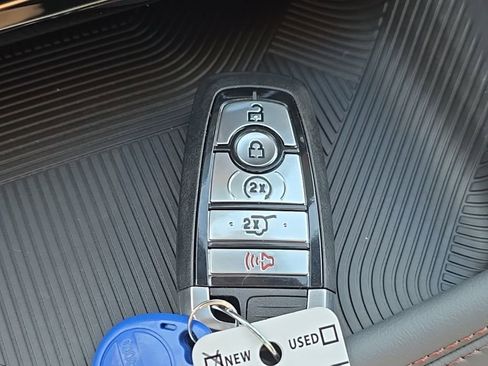 New 2026 Ford Explorer Active w/ Active Comfort Package AWD/4WD image 6