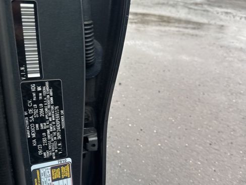 Used 2023 Kia Forte LXS image 24