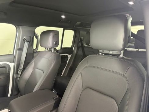 New 2026 Land Rover Defender 110 X-Dynamic SE AWD/4WD image 5