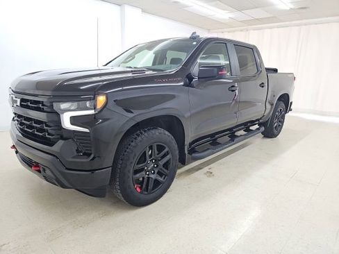 Used 2023 Chevrolet Silverado 1500 RST w/ Redline Edition AWD/4WD image 28