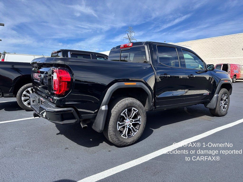Certified 2023 GMC Canyon AT4 w/ AT4 Premium Package AWD/4WD image 4