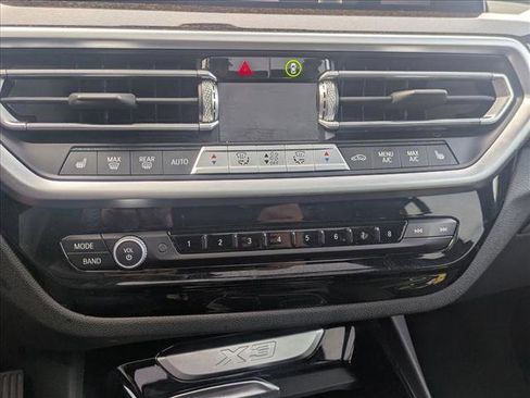 Used 2024 BMW X3 sDrive30i image 9