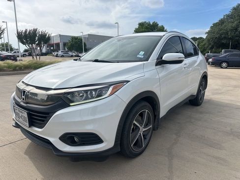 Used 2021 Honda HR-V EX image 1