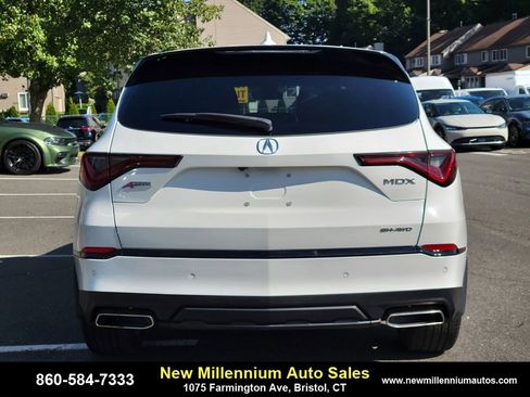 Used 2022 Acura MDX A-Spec image 4