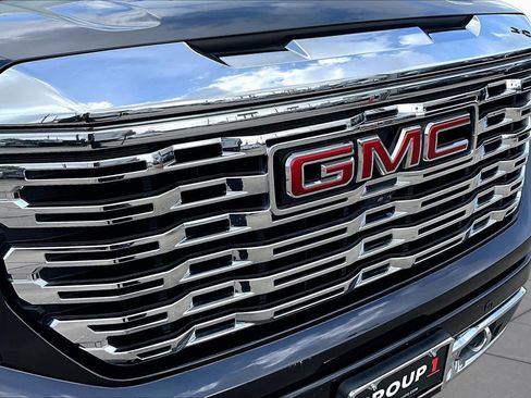 Used 2023 GMC Sierra 1500 Denali AWD/4WD image 30