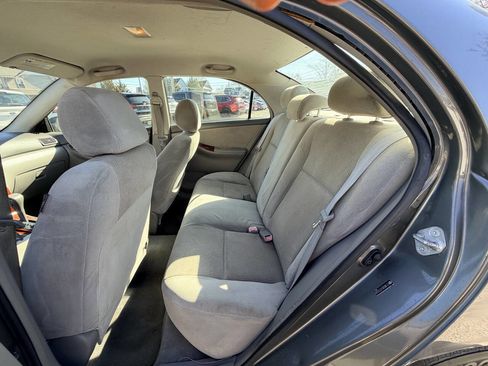 Used 2007 Toyota Corolla CE image 39