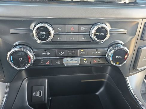 New 2025 Ford F150 XLT w/ Equipment Group 302A MID image 20