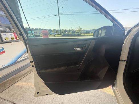 Used 2017 Toyota Corolla SE 50th Anniversary FWD image 16
