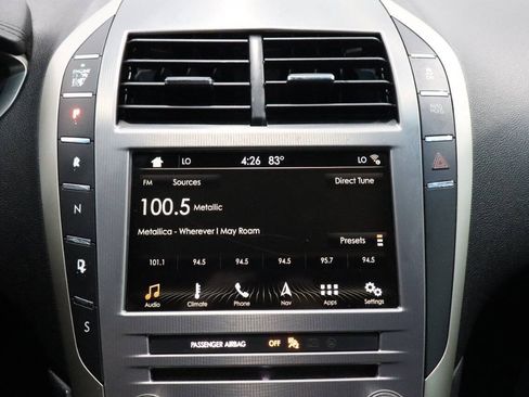 Used 2018 Lincoln MKZ Select w/ Select Plus Package FWD image 19