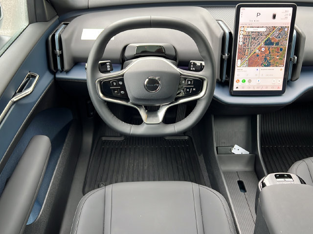 New 2026 Volvo EX30 Plus w/ Protection Package Premier AWD/4WD image 11