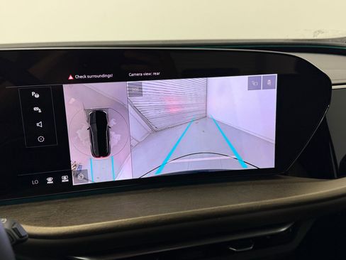 Certified 2025 Audi Q5 Premium w/ Convenience Package image 28