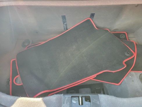 Used 2018 Maserati GranTurismo Sport image 18