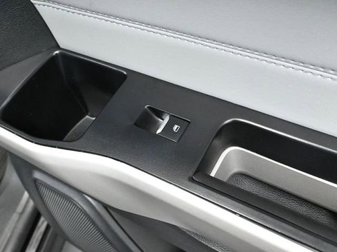 Used 2024 Ford Explorer XLT w/ XLT Sport Appearance Package image 53