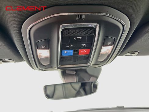 Used 2022 Jeep Wagoneer Series III w/ Convenience Group I AWD/4WD image 24
