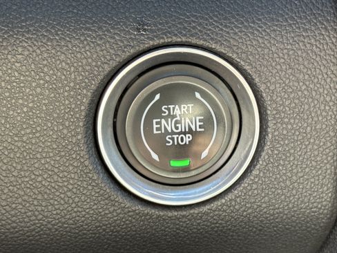 Used 2024 GMC Acadia Elevation image 22