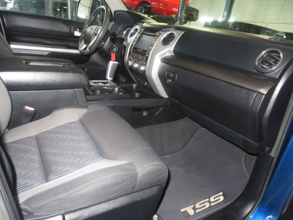 Used 2014 Toyota Tundra SR5 w/ SR5 Upgrade Package RWD image 36