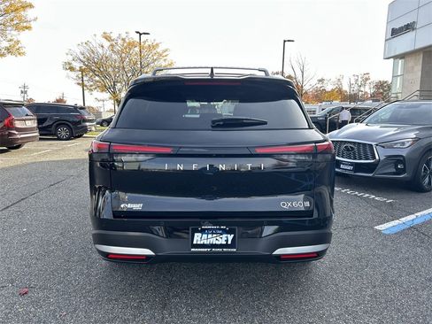 New 2026 INFINITI QX60 Luxe w/ Cargo Package image 7