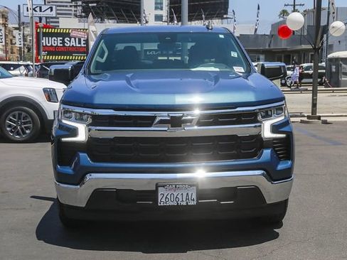 Used 2024 Chevrolet Silverado 1500 LT RWD image 3