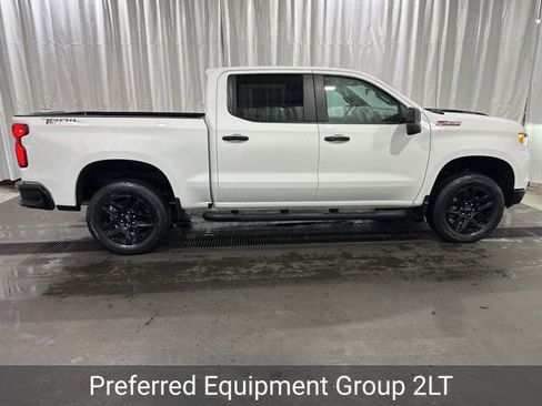 Used 2026 Chevrolet Silverado 1500 LT Trail Boss w/ Convenience Package II AWD/4WD image 2
