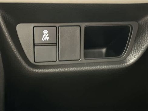 Certified 2023 Honda HR-V LX image 19