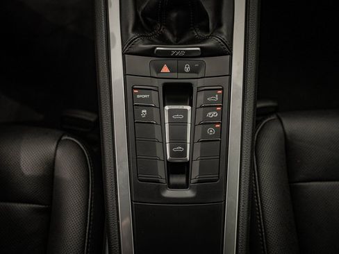 Used 2019 Porsche 718 Boxster image 55