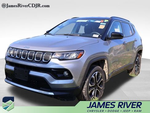 Used 2022 Jeep Compass Limited AWD/4WD image 2