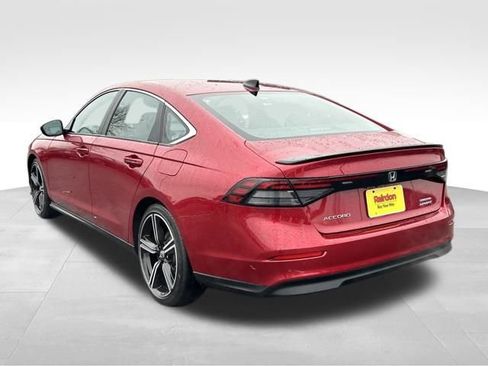 Used 2024 Honda Accord Sport image 8