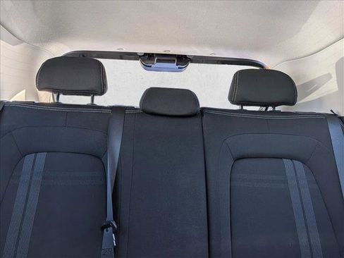 Used 2020 Hyundai Venue SEL w/ Convenience Package image 14