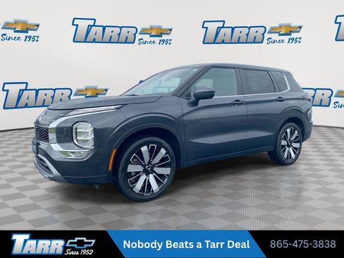 Used 2025 Mitsubishi Outlander SE AWD/4WD image 1