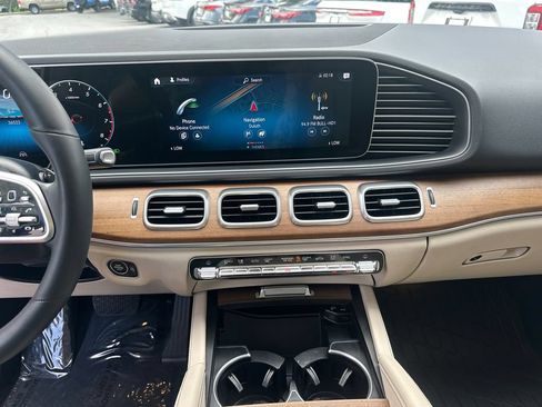 Used 2022 Mercedes-Benz GLE 350 w/ AMG Line Exterior image 26
