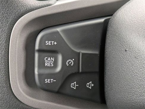 New 2025 Ford Bronco 4-Door image 15