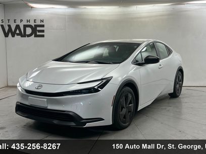 Used 2025 Toyota Prius LE