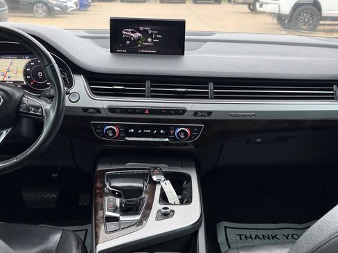 Used 2019 Audi Q7 2.0T Premium Plus w/ Premium Plus Package AWD/4WD image 13