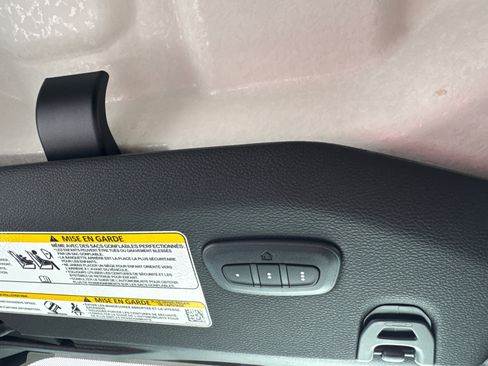 New 2026 Jeep Gladiator Sport AWD/4WD image 11