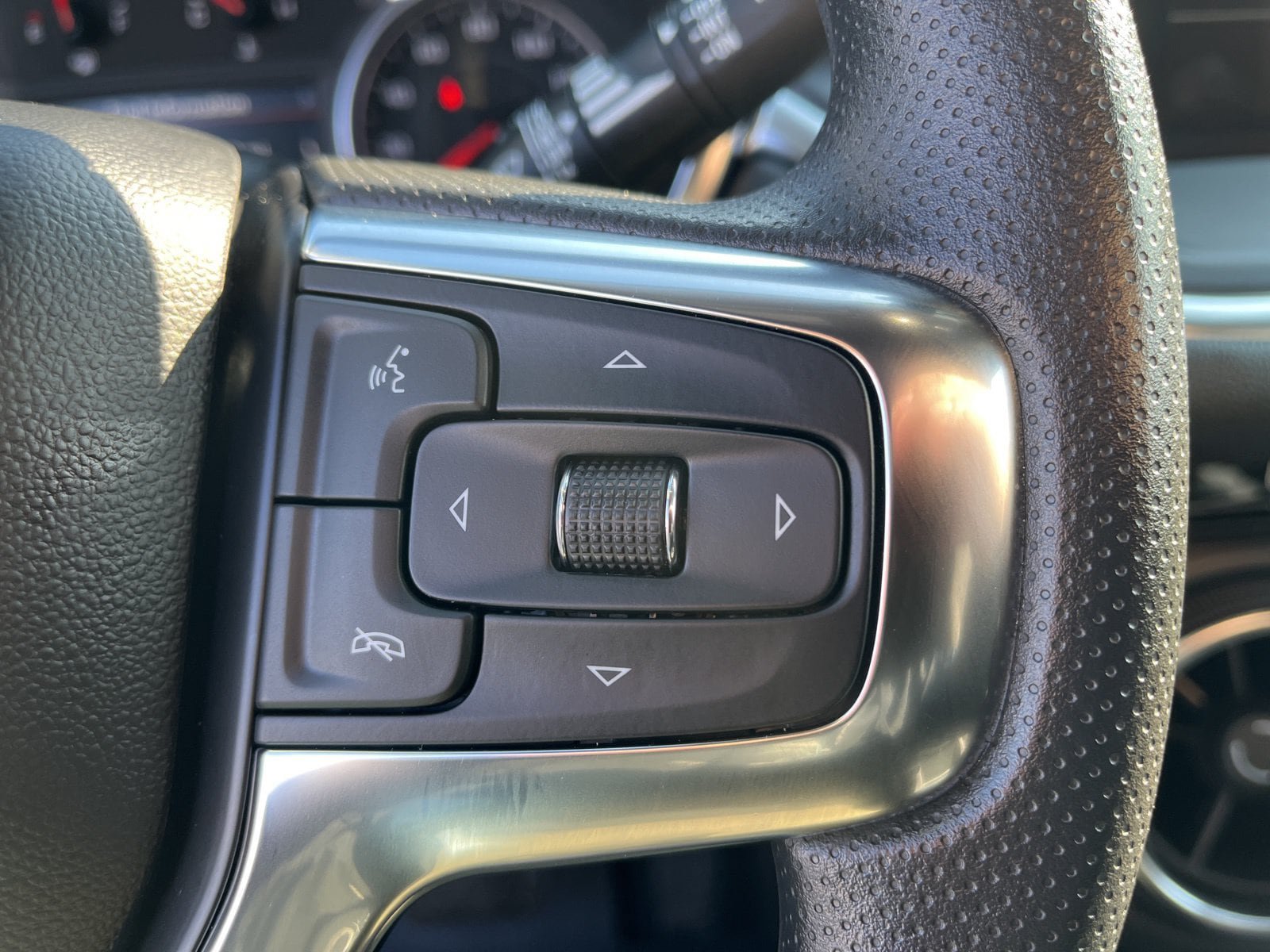 New 2025 Chevrolet Blazer LT w/ Convenience Package AWD/4WD image 27