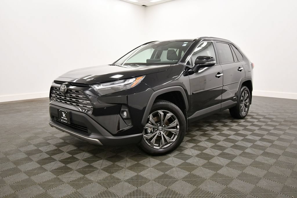 Used 2025 Toyota RAV4 Limited w/ Advanced Technology Package AWD/4WD image 2