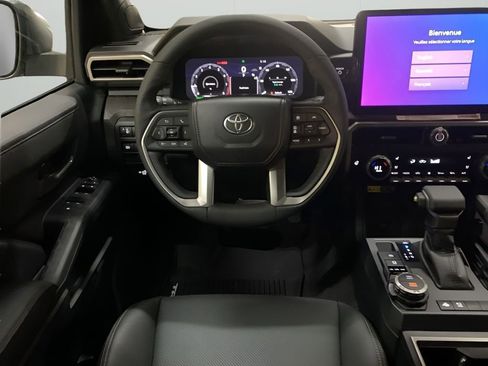 New 2025 Toyota Tacoma Limited AWD/4WD image 15
