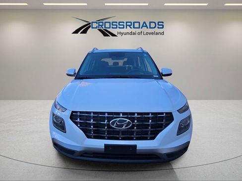 New 2025 Hyundai Venue SEL image 8